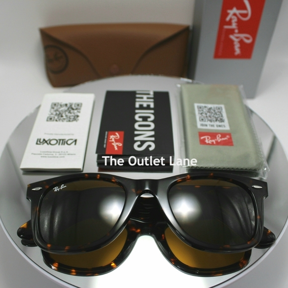 Model Display RayBan Wayfarer Brown RB2140 Tortoise - Picture 14 of 16